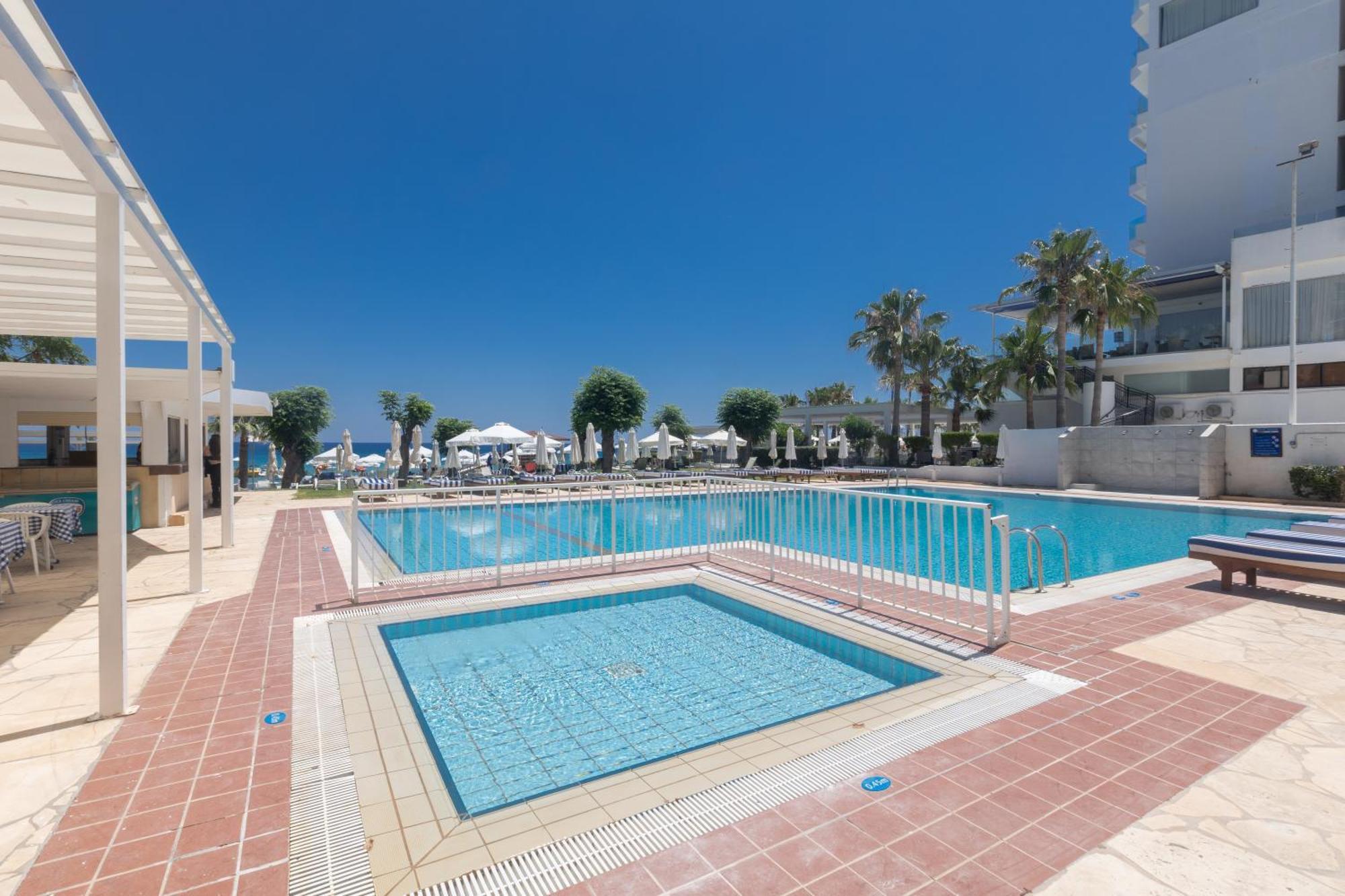 Iliada Beach Hotel Protaras Exterior foto